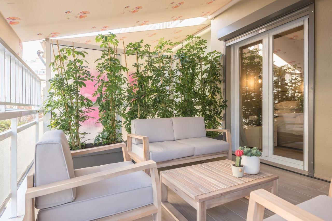 Beautiful & Renovated Aprtm In Piraeus Apartment Exterior photo